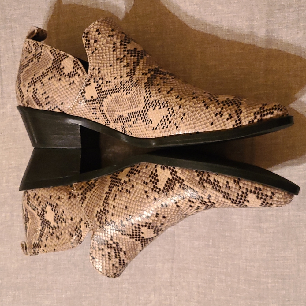 Booties - Picture 2 of 7